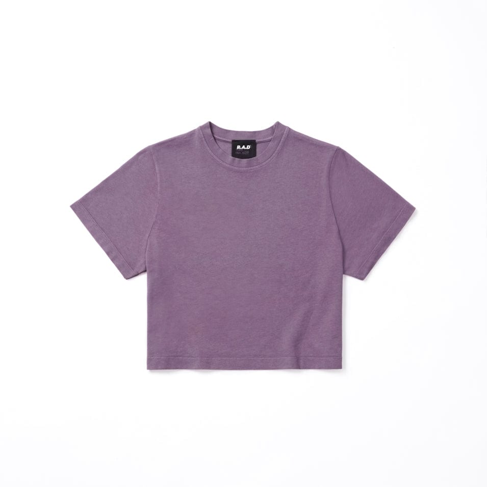 Mauve short-sleeved t-shirt.